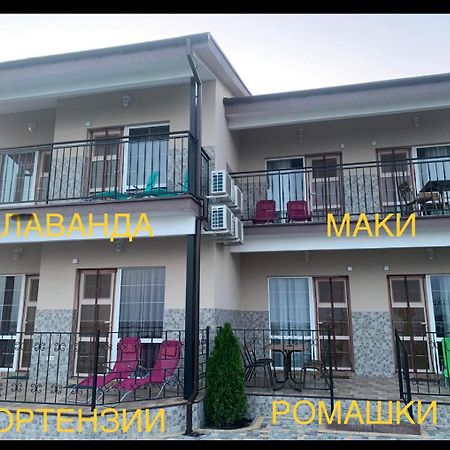 Flower Breeze Чабанка Экстерьер фото